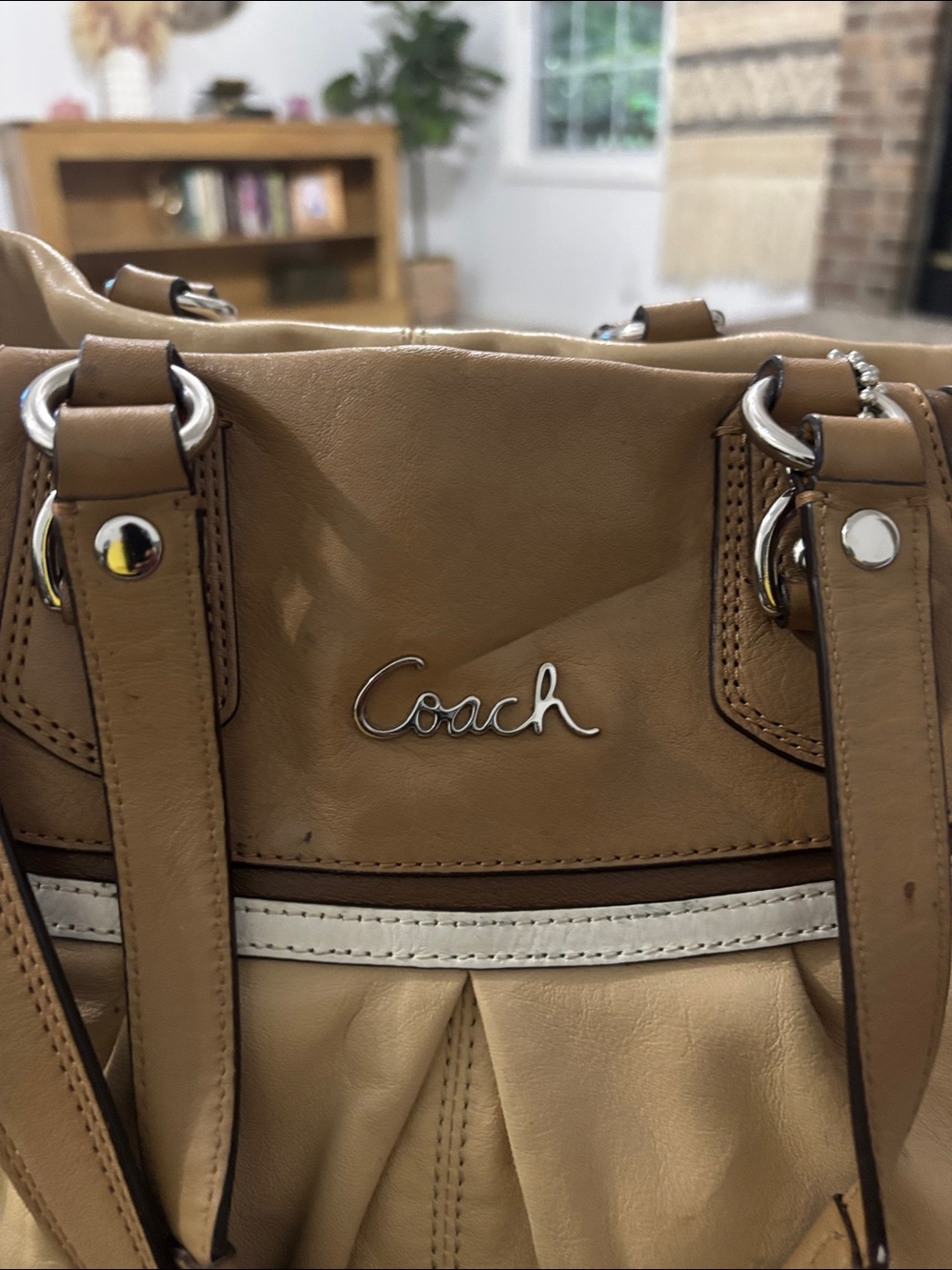 Coach Ashley Spectator Leather Shoulder Bag - Picture 5 of 16